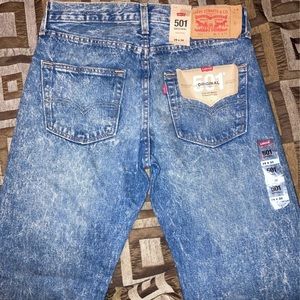 Levi’s 501 jeans